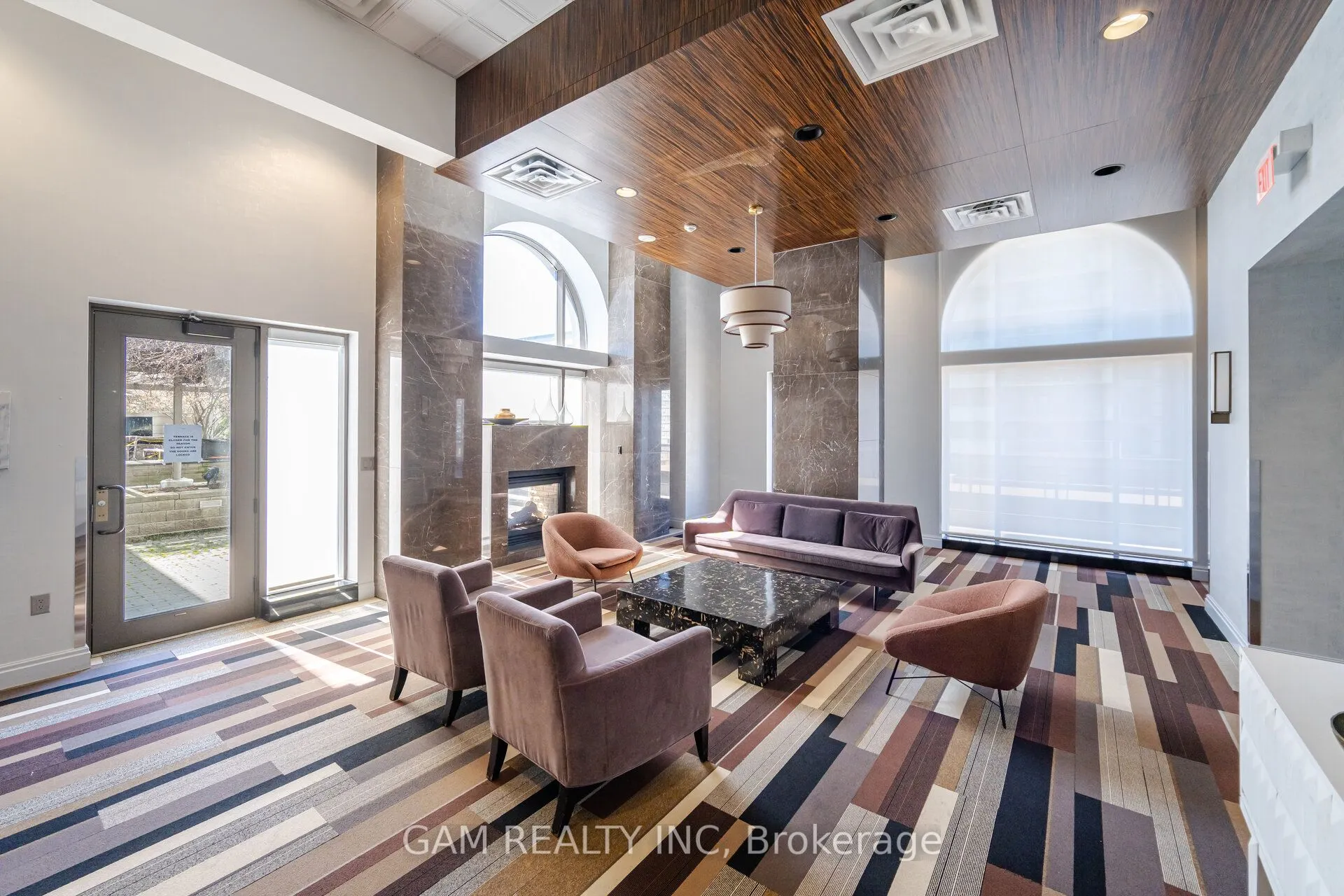 385 Prince Of Wales Drive, #1102