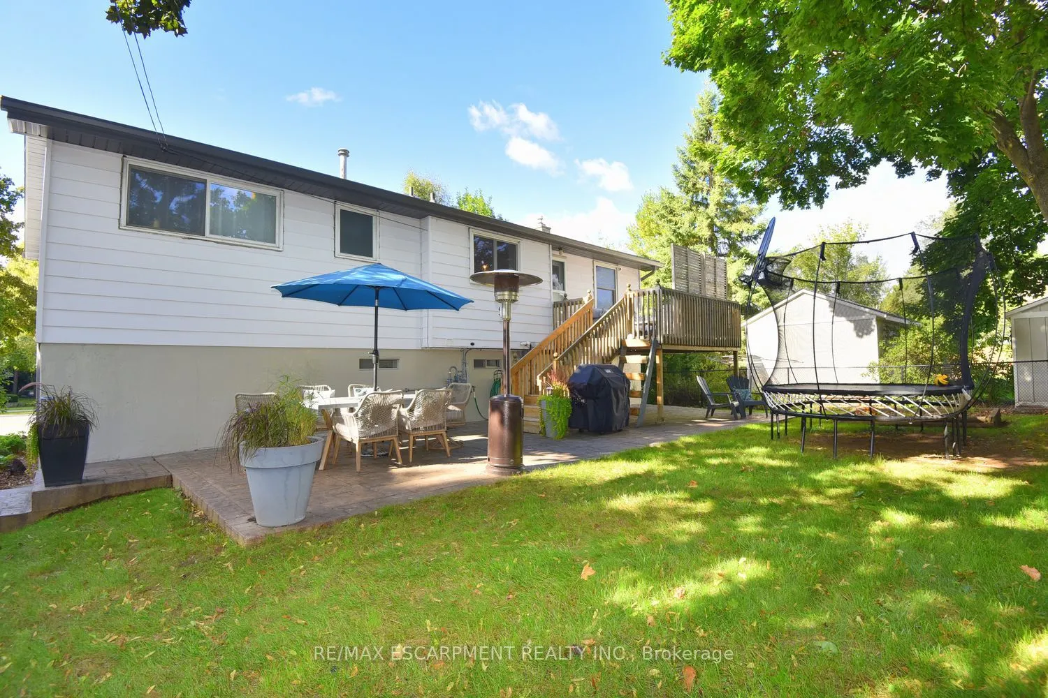 631 Guelph Line