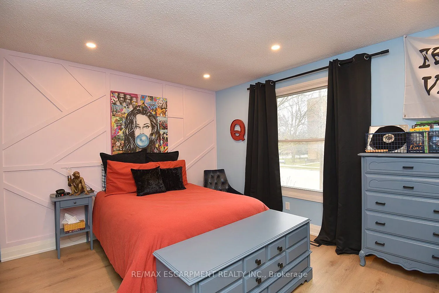 631 Guelph Line