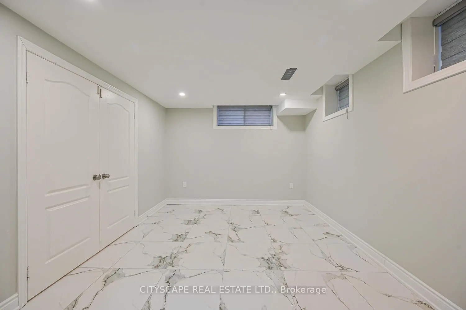 64 Burlwood Road