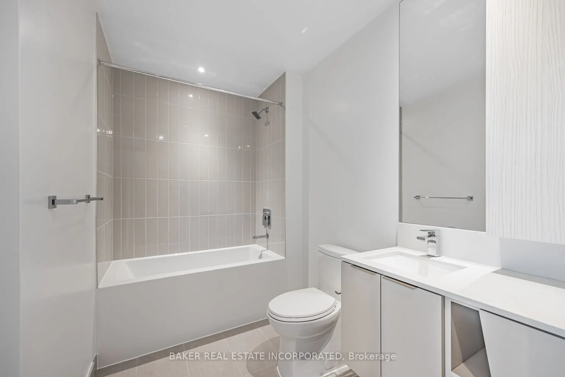 3900 Confederation Parkway #6010