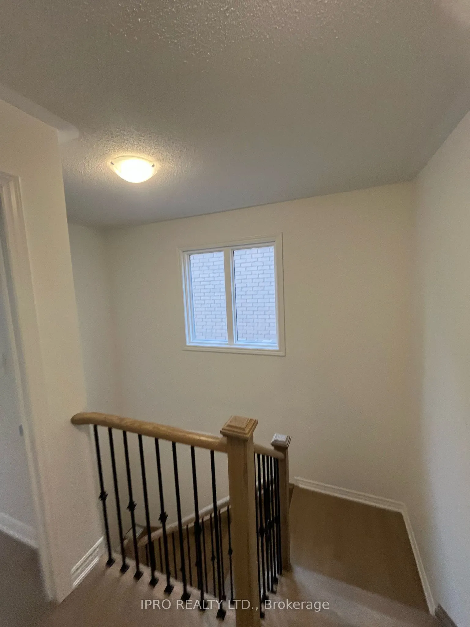 1544 Buttercup Court