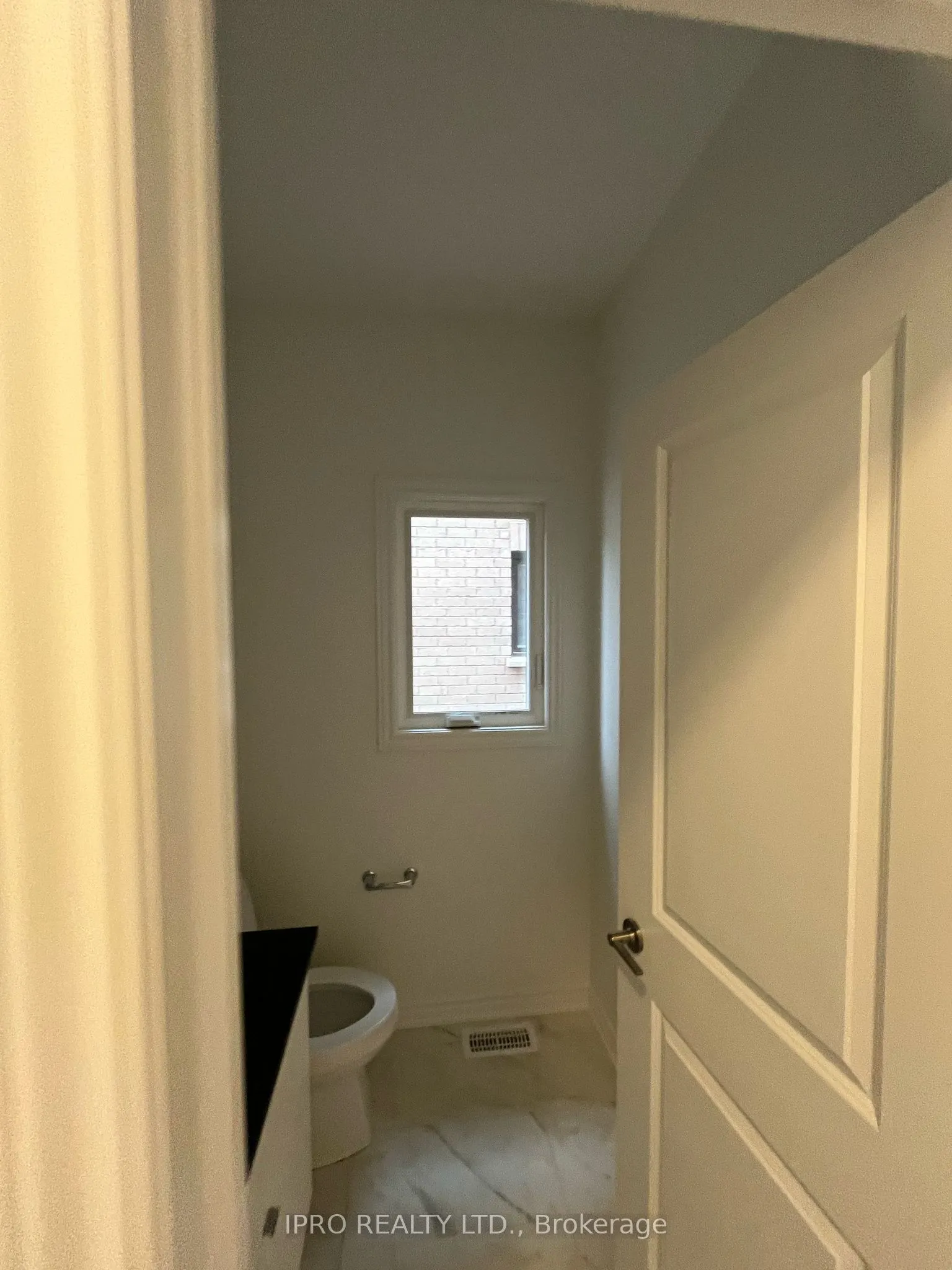 1544 Buttercup Court
