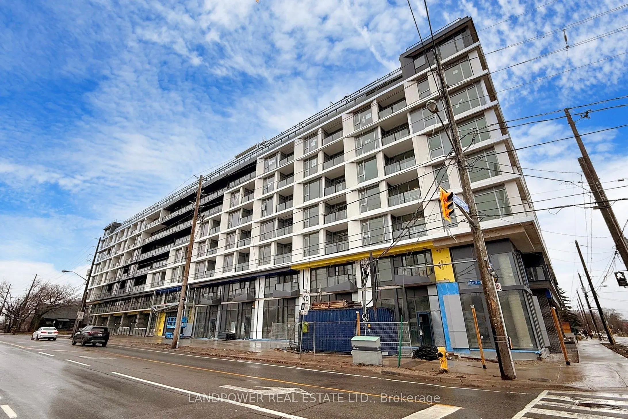 556 Marlee Avenue, #501