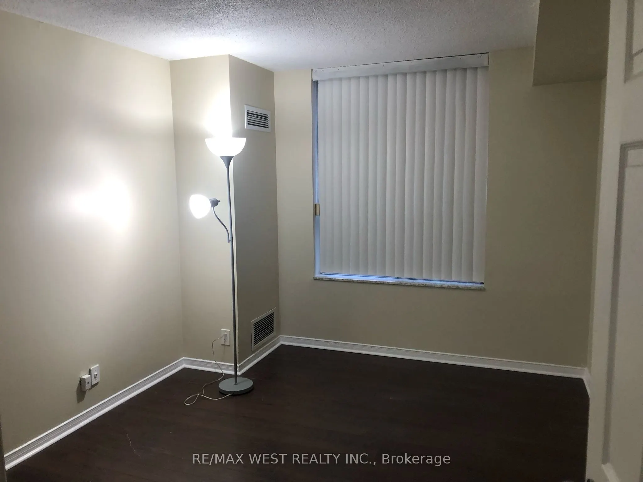 6 Humberline Drive #524