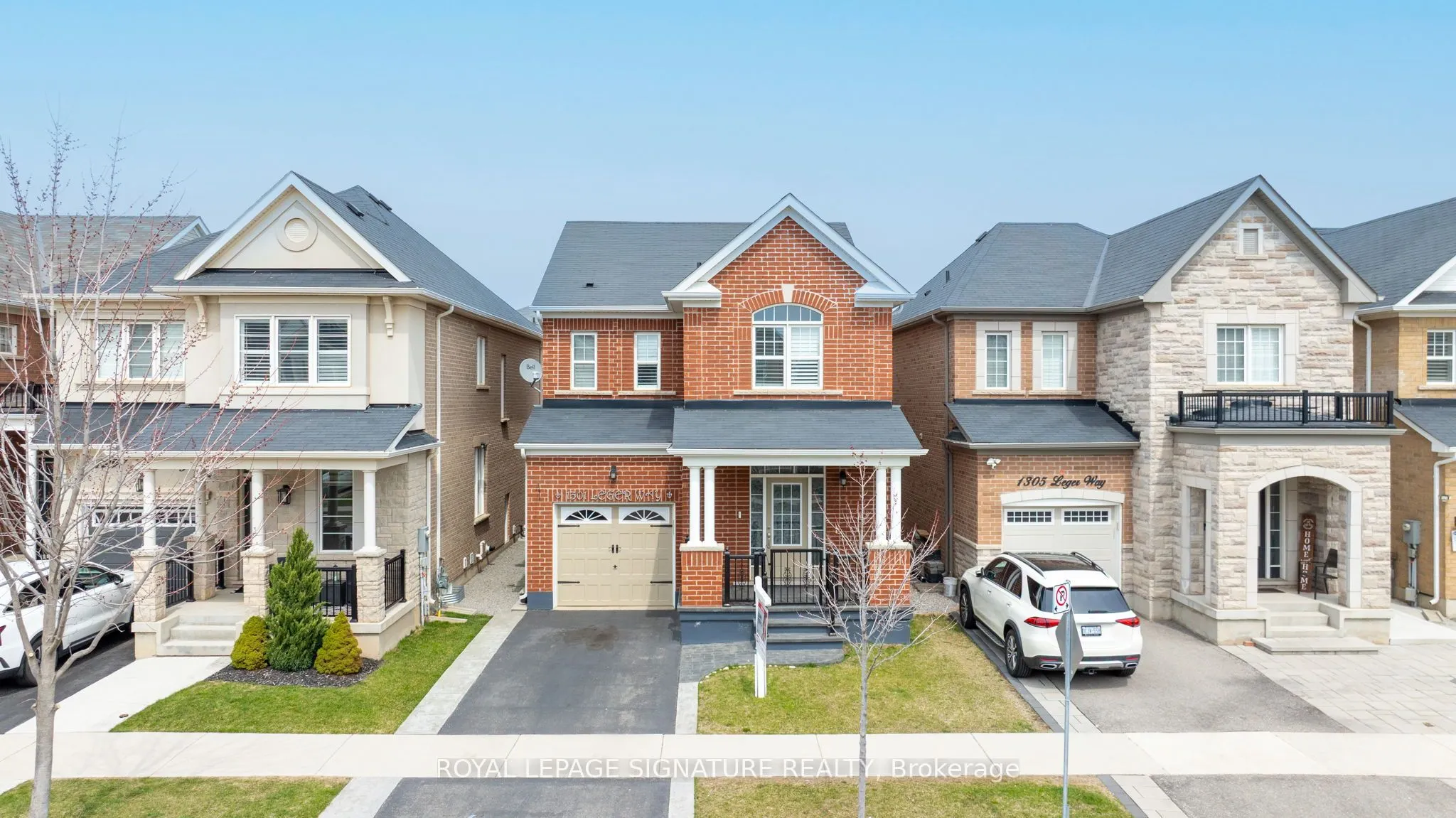 1301 Leger Way