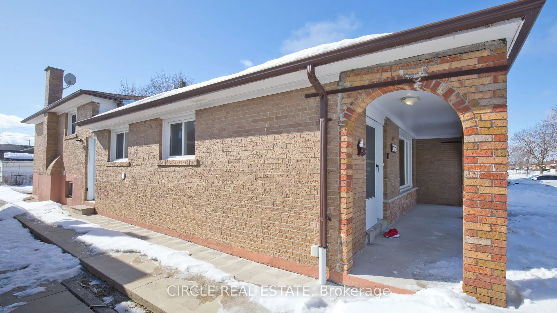 3764 Wyewood Road