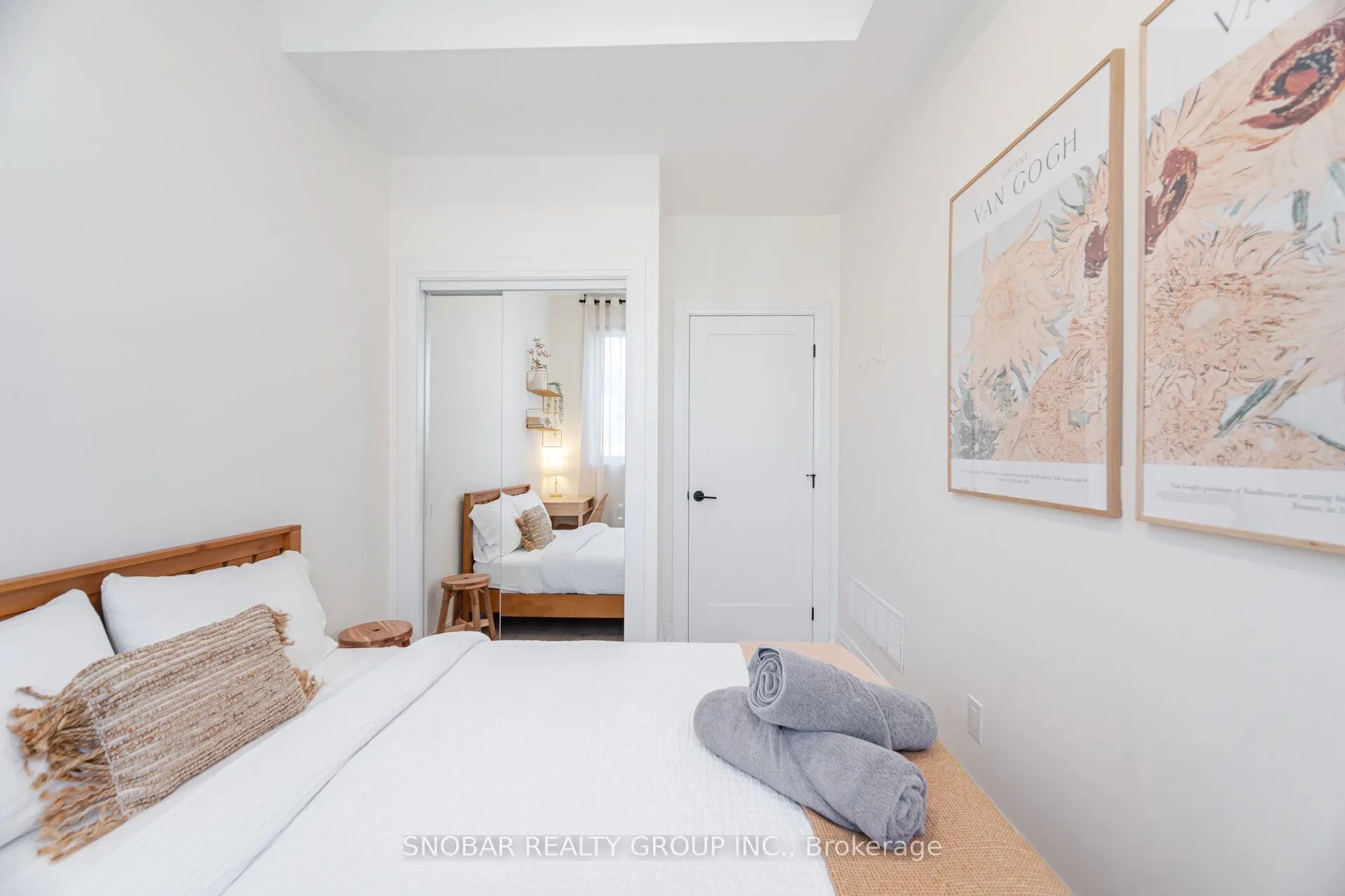 720 Hillman Crescent