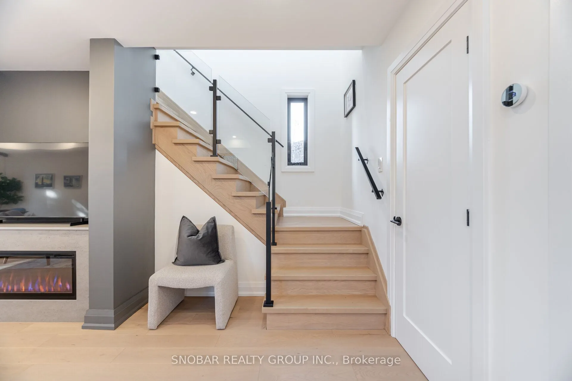 720 Hillman Crescent