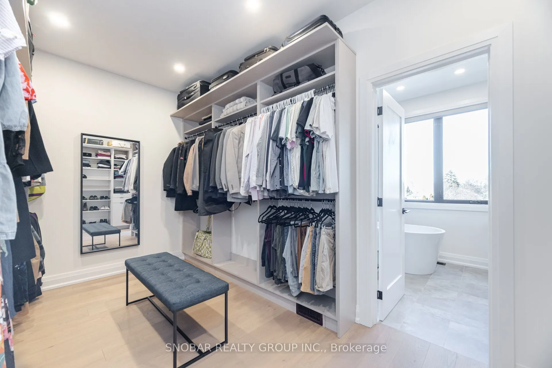 720 Hillman Crescent