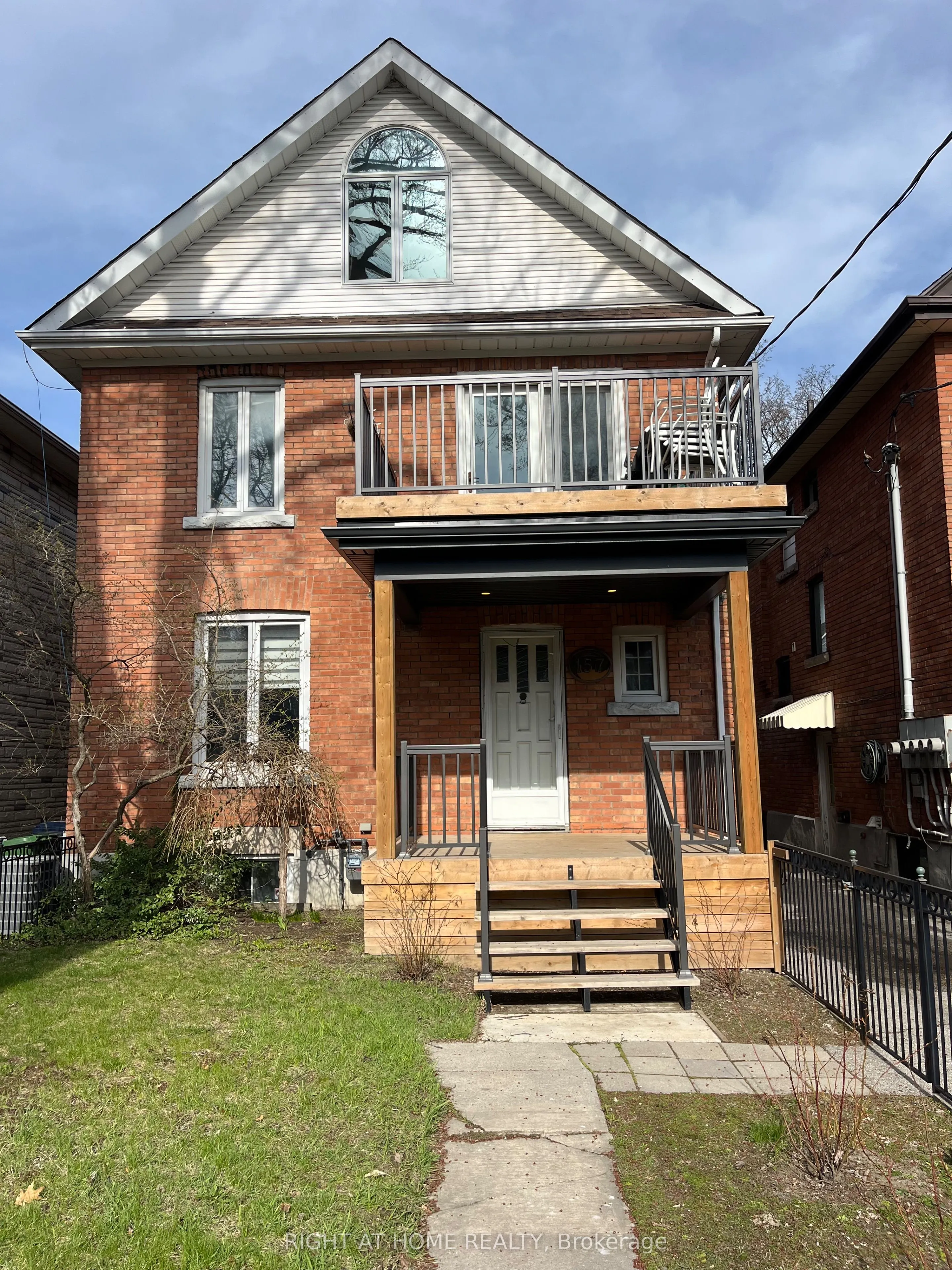 157 Medland Street