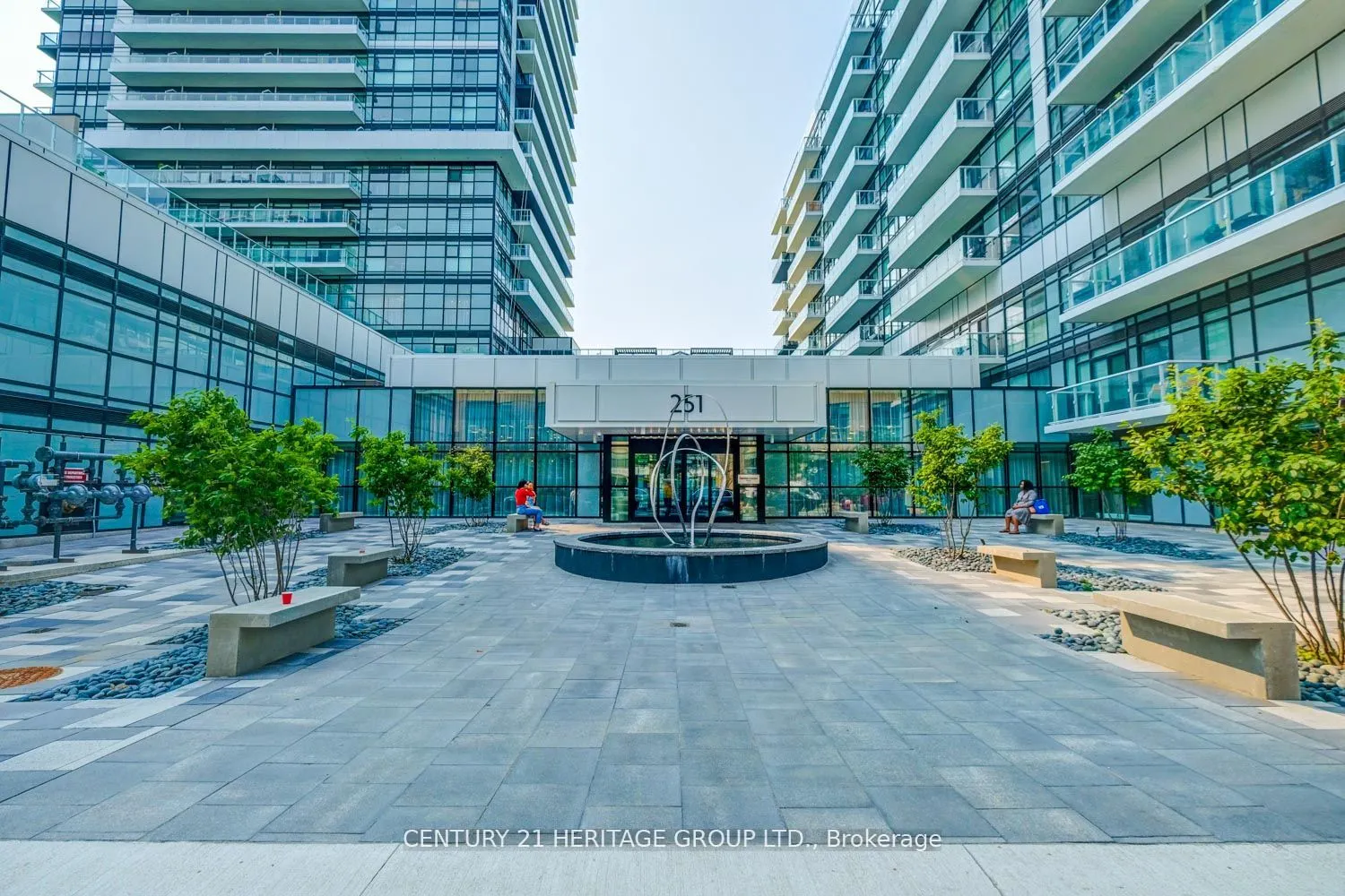 251 Manitoba Street, #204