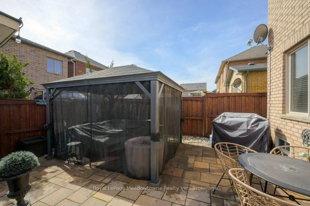 152 Weston Drive
