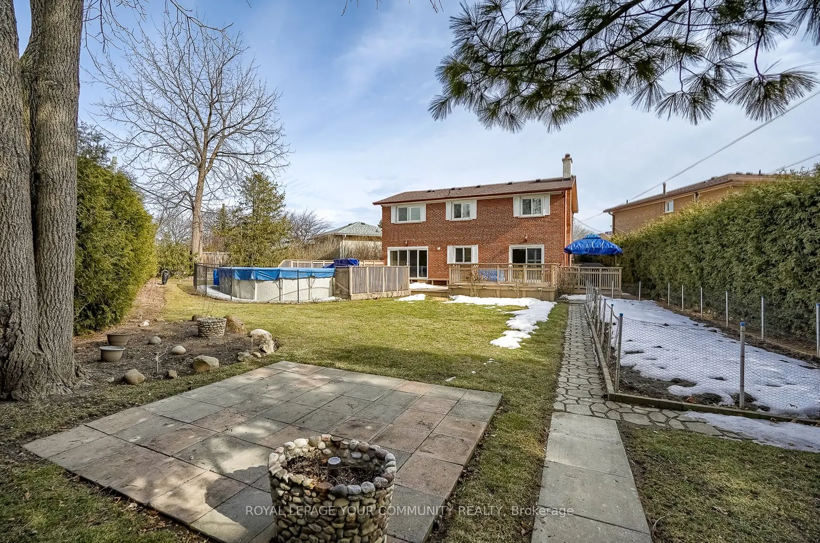 18 Terryellen Crescent