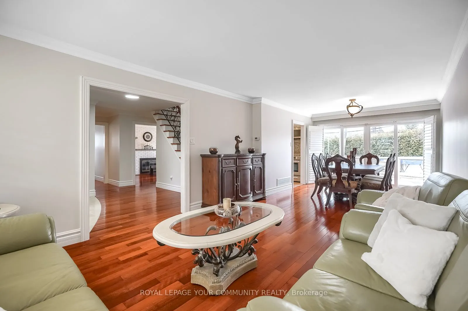 18 Terryellen Crescent