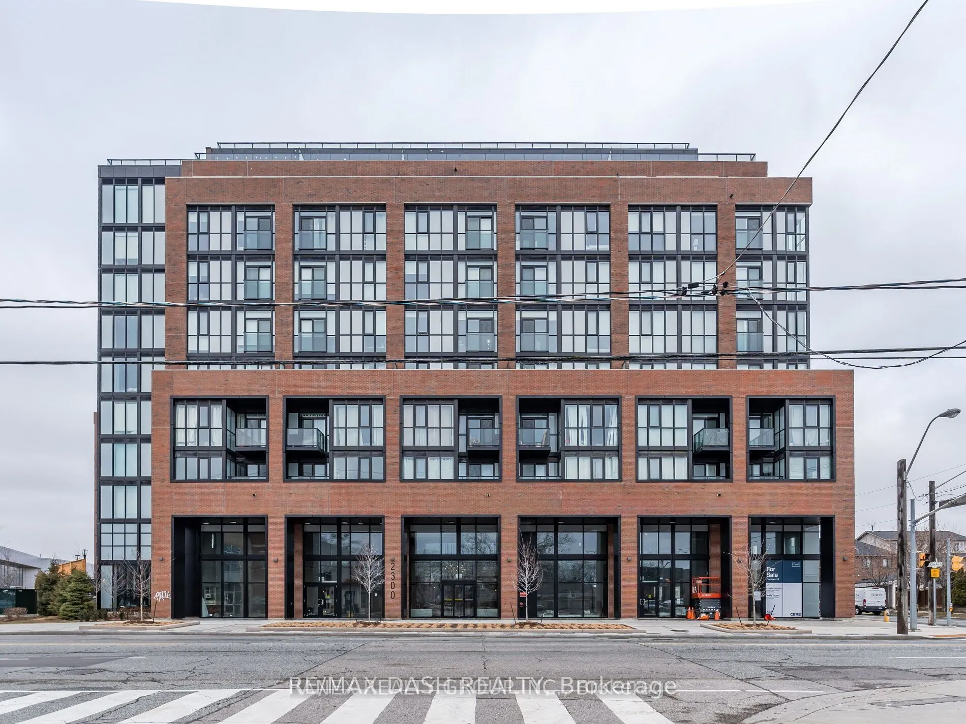 2300 St Clair Avenue W #723