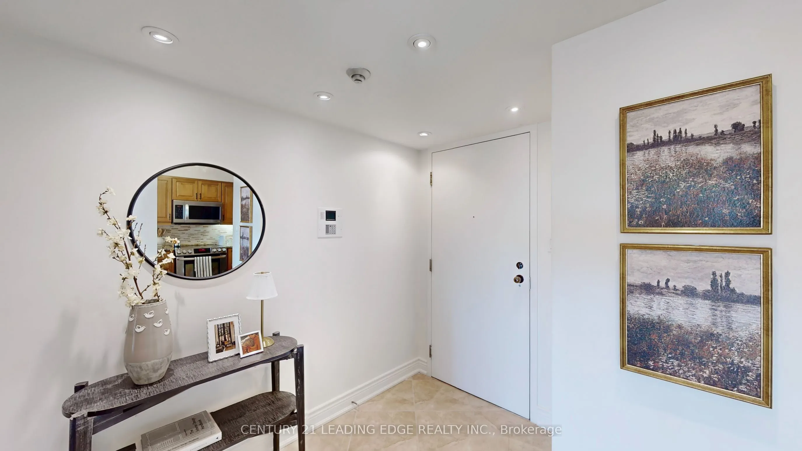 50 EGLINTON Avenue W #909