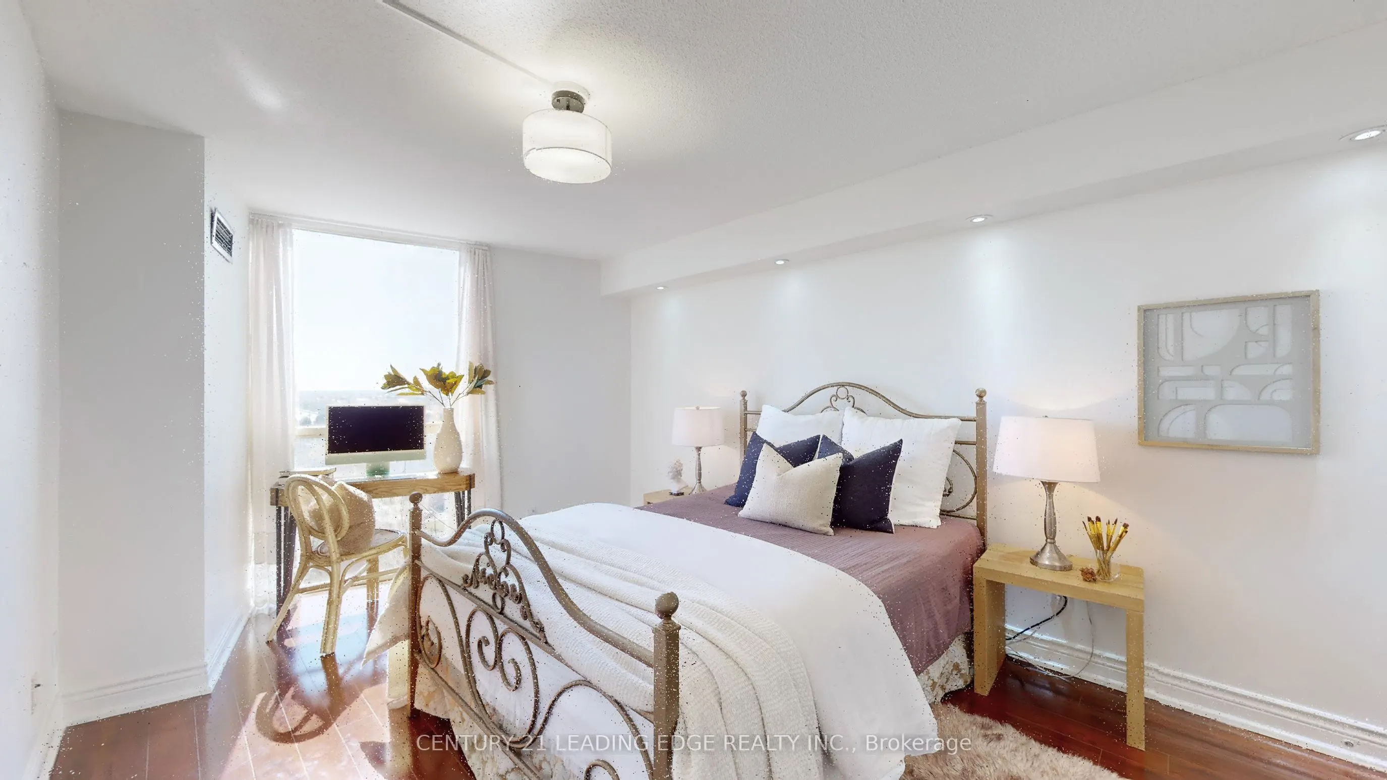 50 EGLINTON Avenue W #909