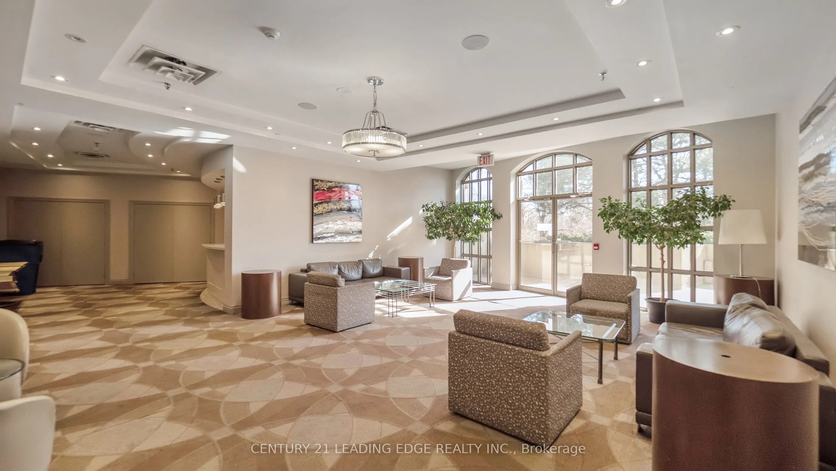 50 EGLINTON Avenue W #909