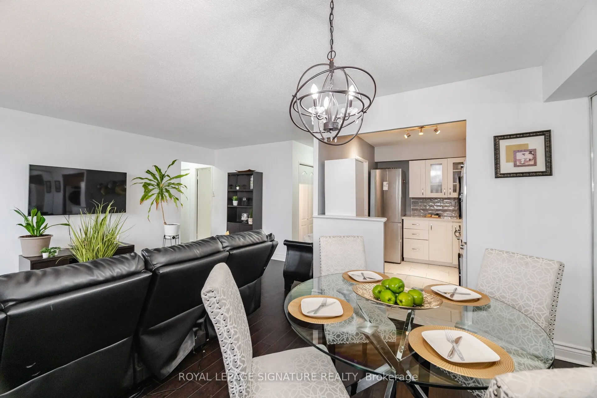 451 The West Mall Drive, #1212