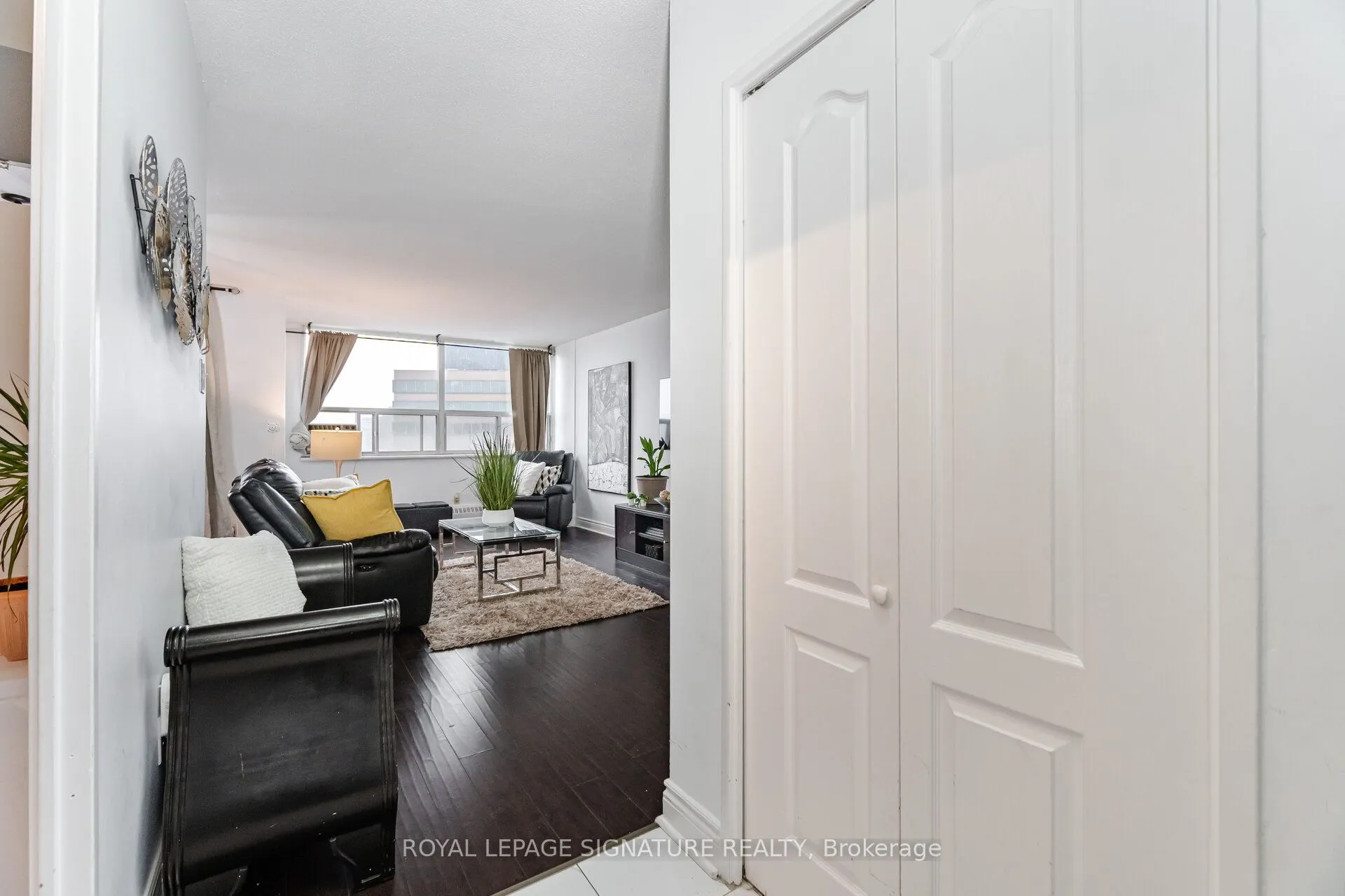 451 The West Mall Drive, #1212