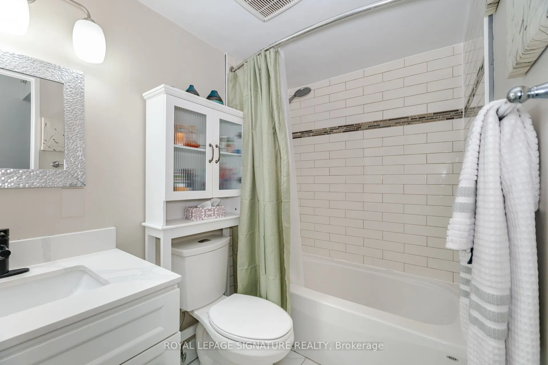 451 The West Mall Drive, #1212
