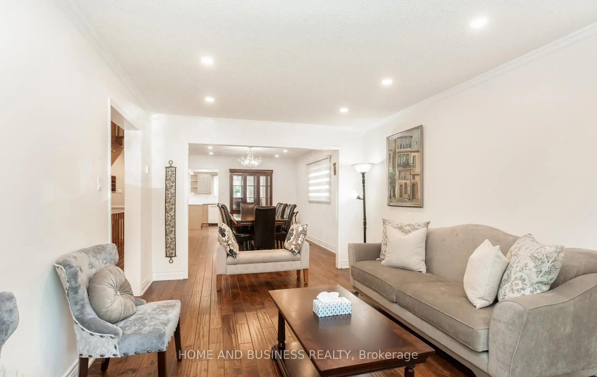 2035 Jacamar Court