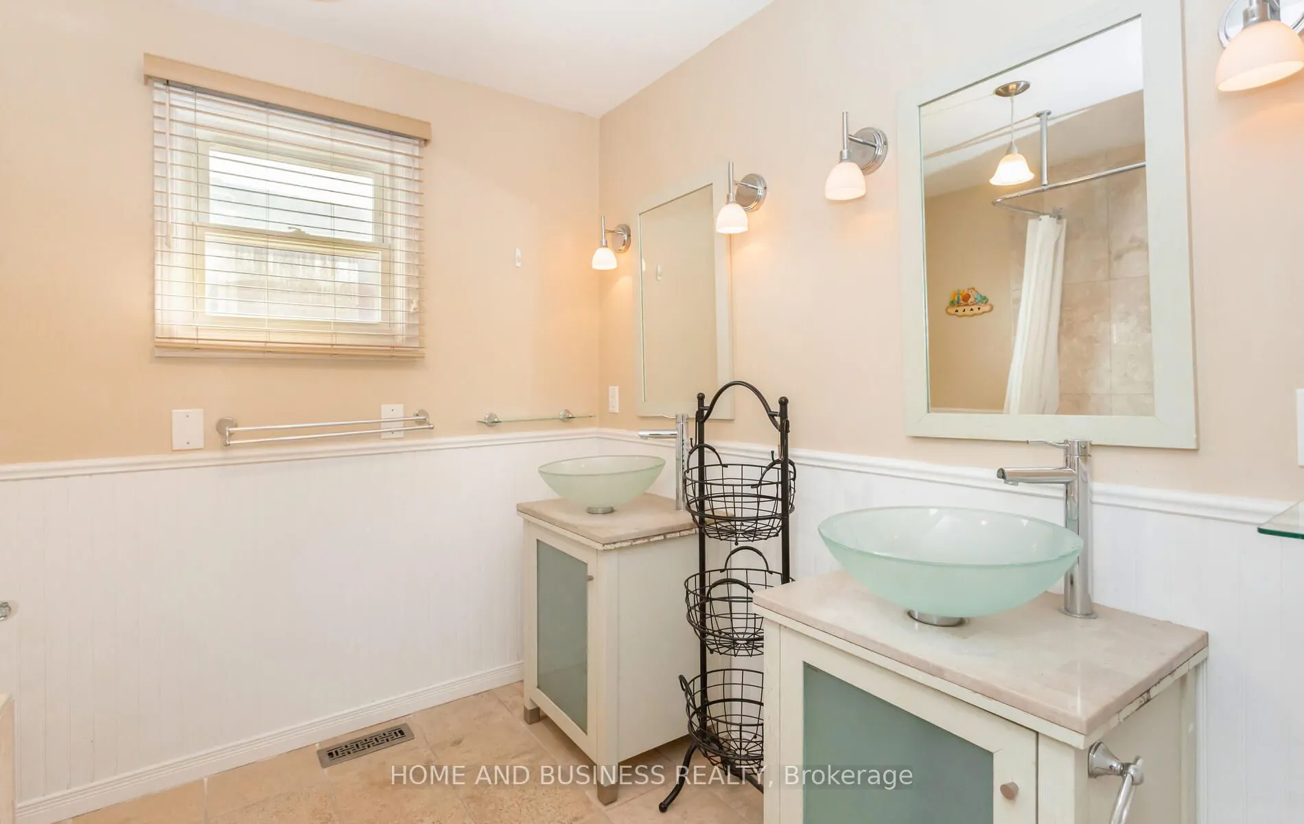 2035 Jacamar Court