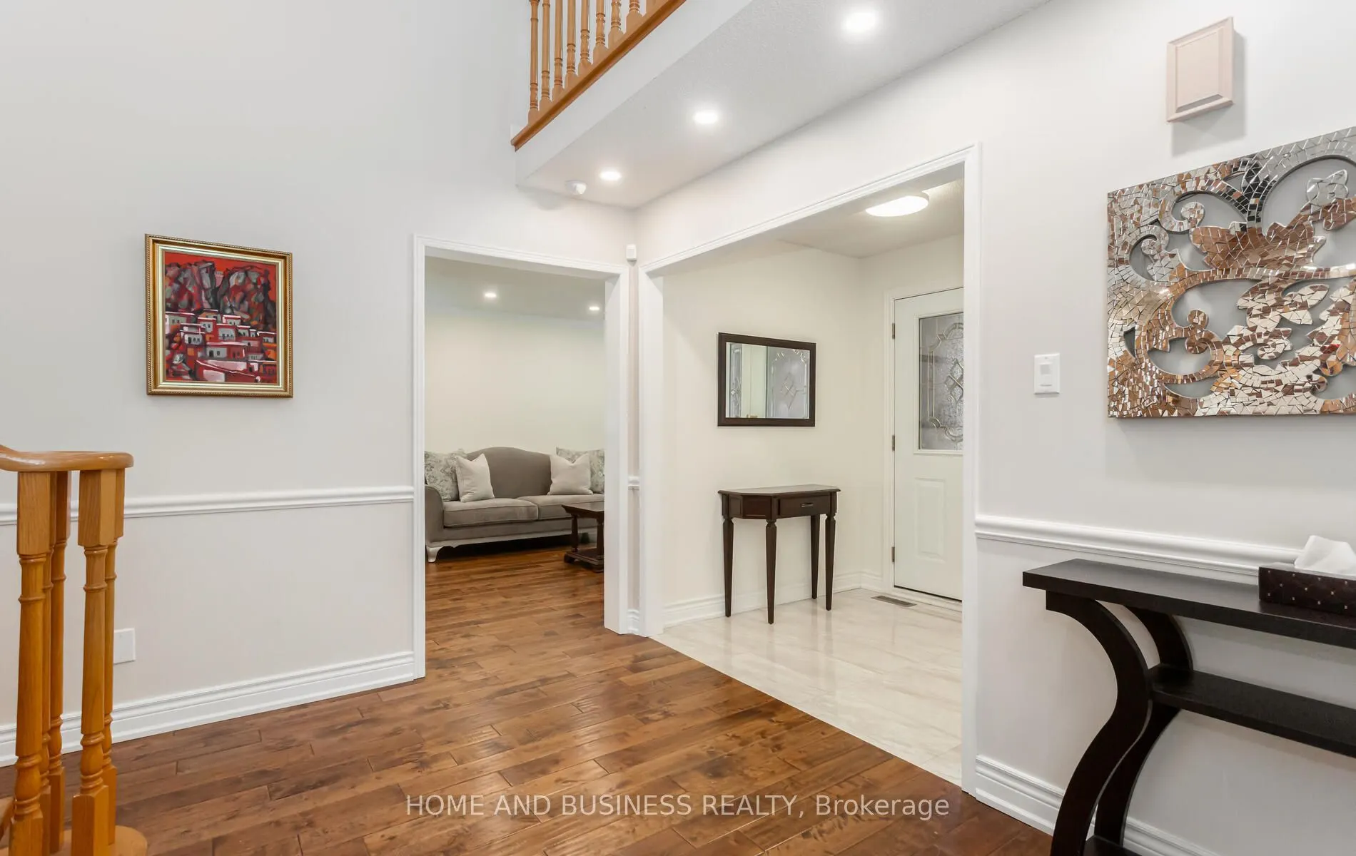 2035 Jacamar Court