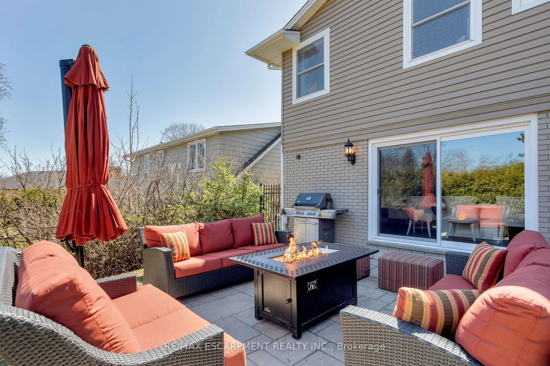2119 Agincourt Crescent
