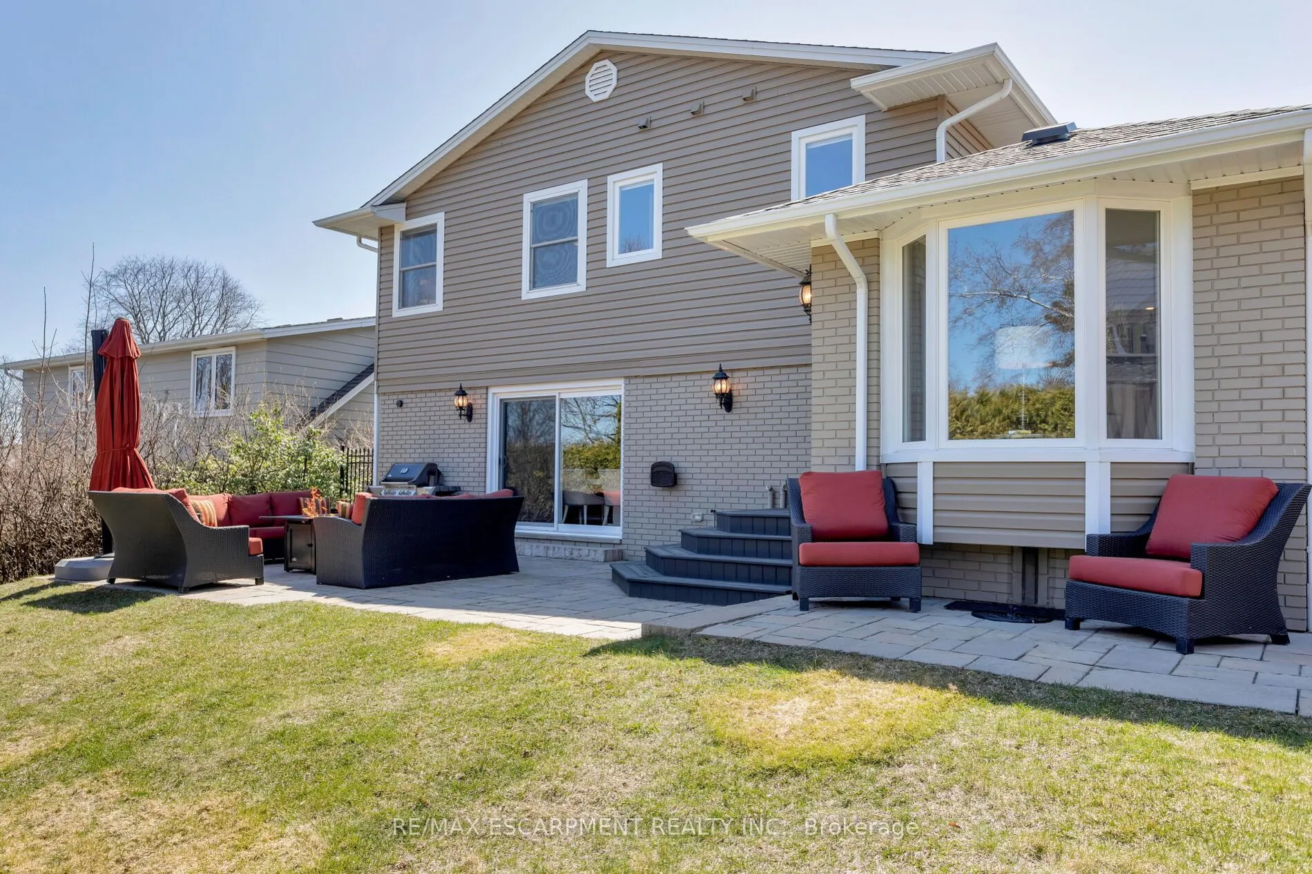 2119 Agincourt Crescent