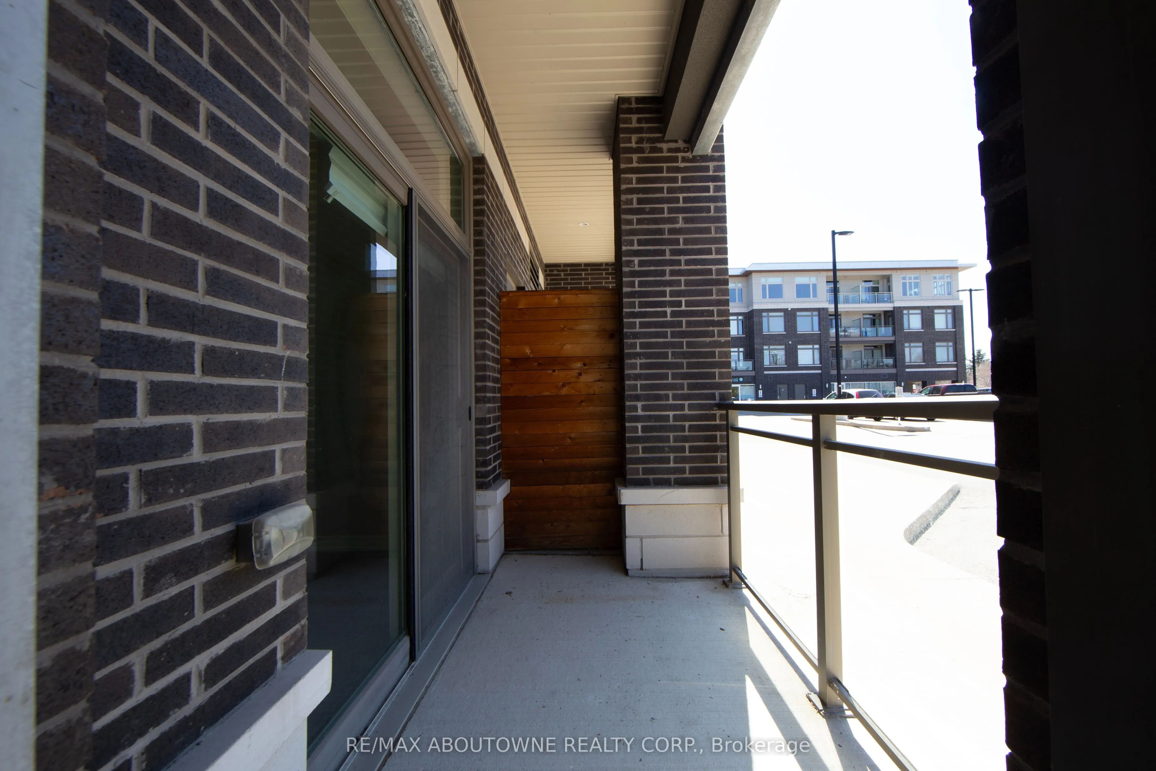 457 Plains Road E, #109