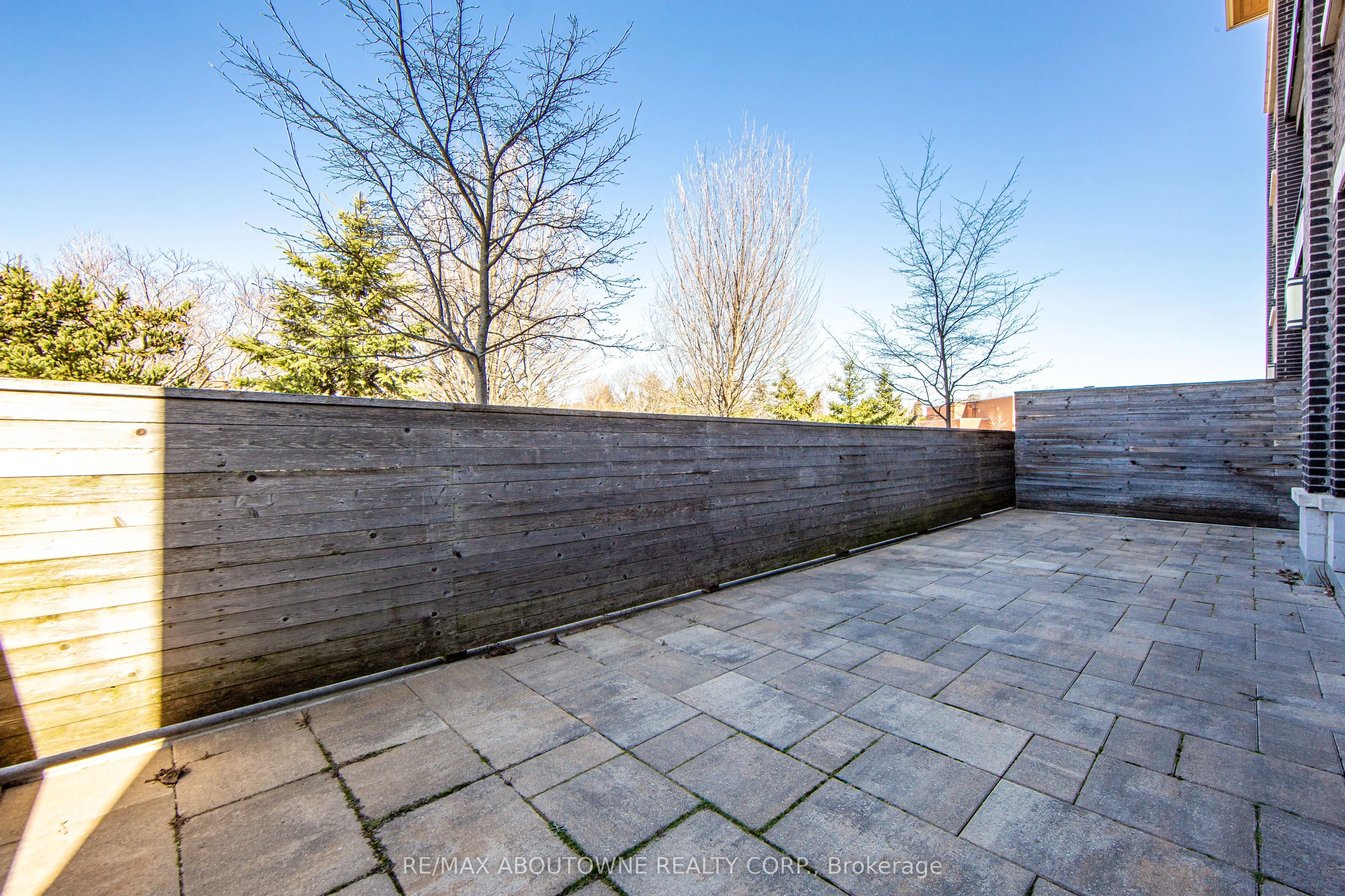 457 Plains Road E, #109