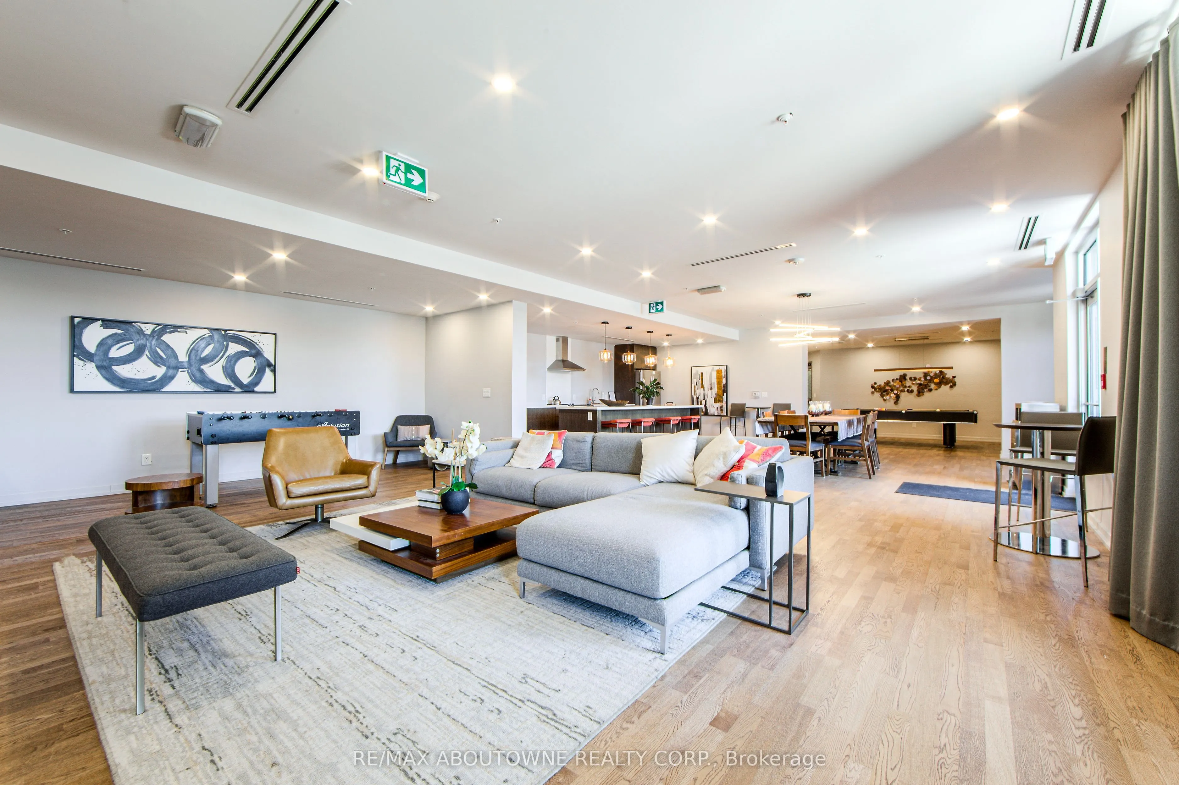 457 Plains Road E, #109