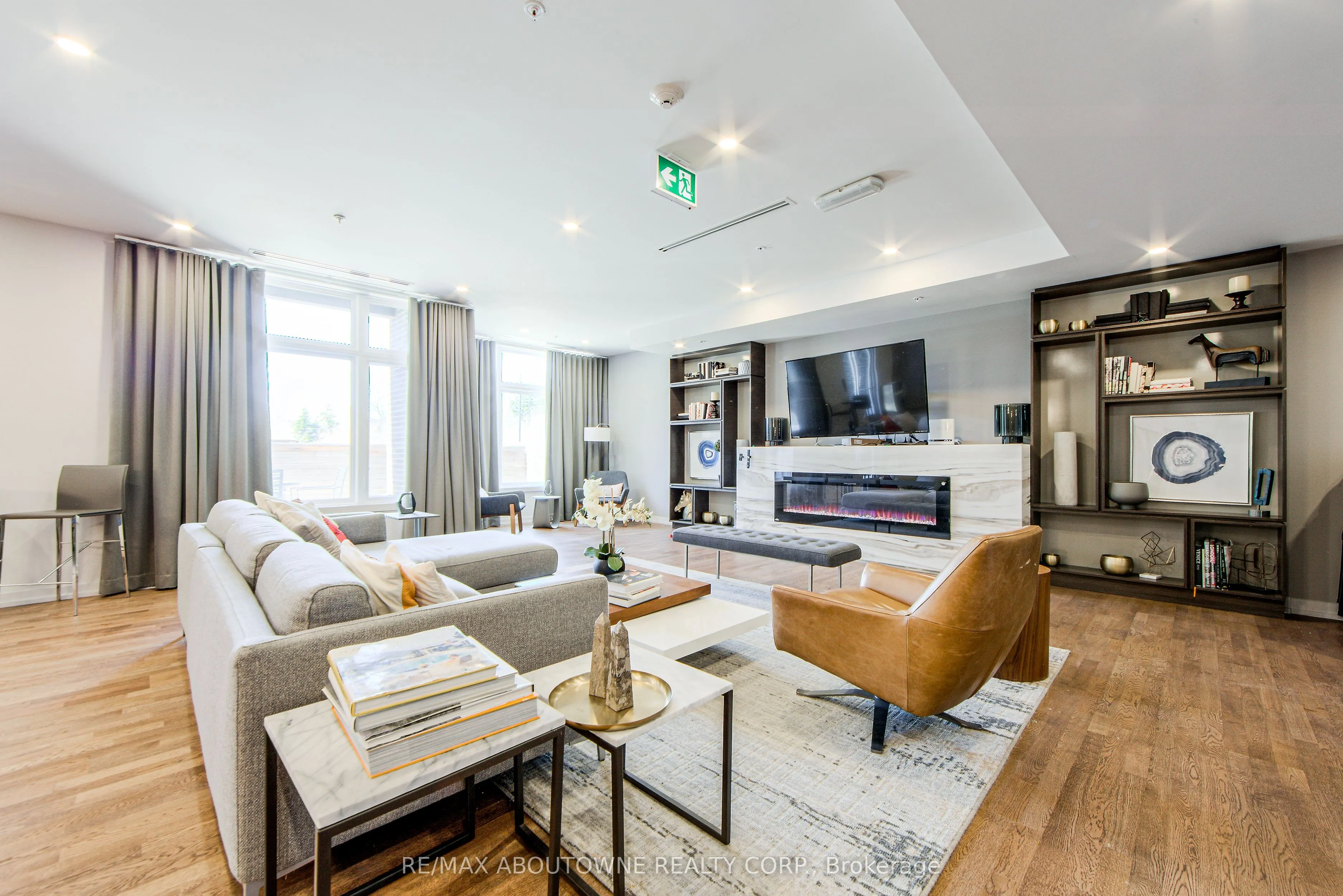 457 Plains Road E, #109