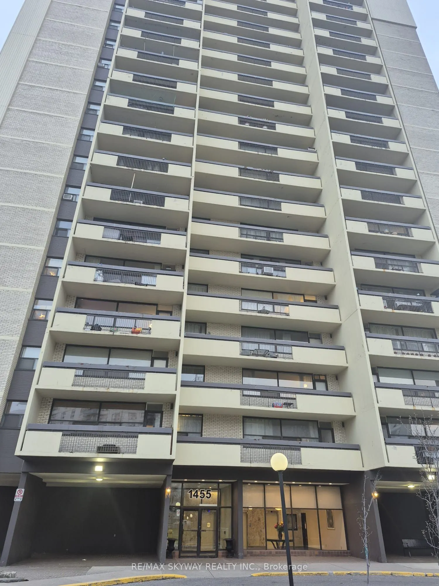 1455 Lawrence Avenue W, #1401