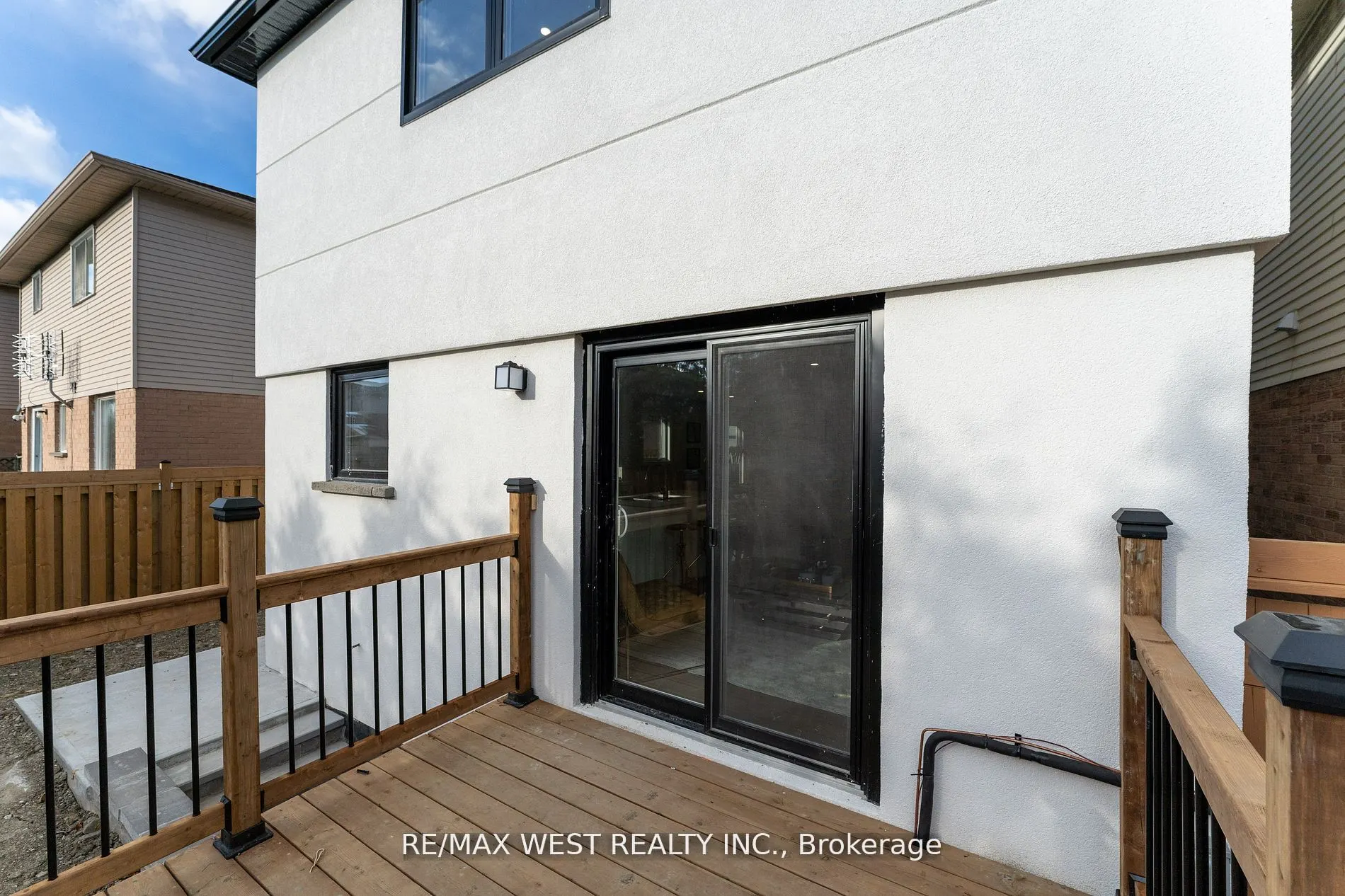 277 Wallenberg Crescent