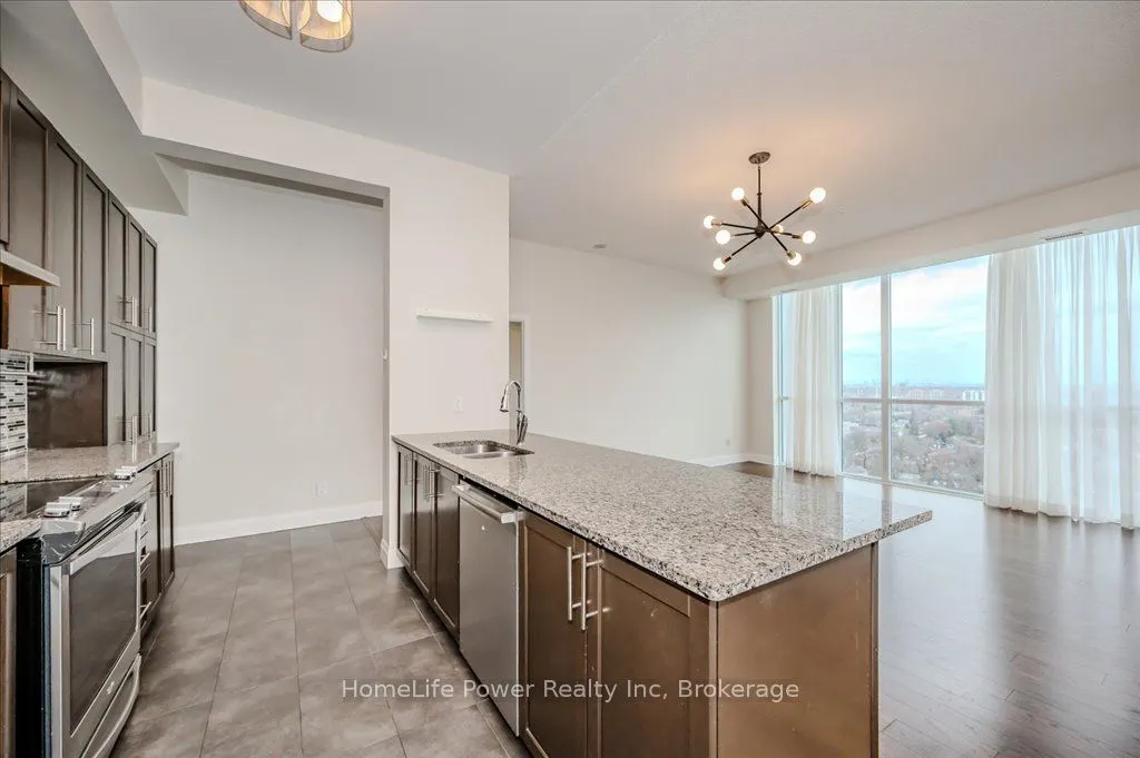 1 Hurontario Street, #2102