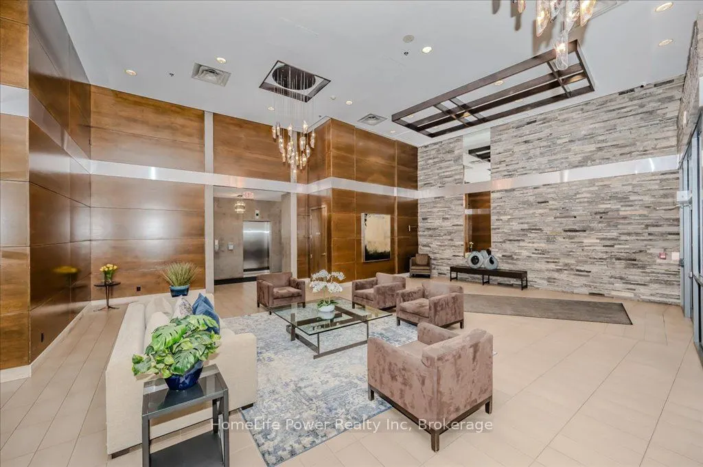 1 Hurontario Street, #2102