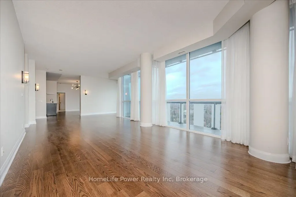 1 Hurontario Street, #2102