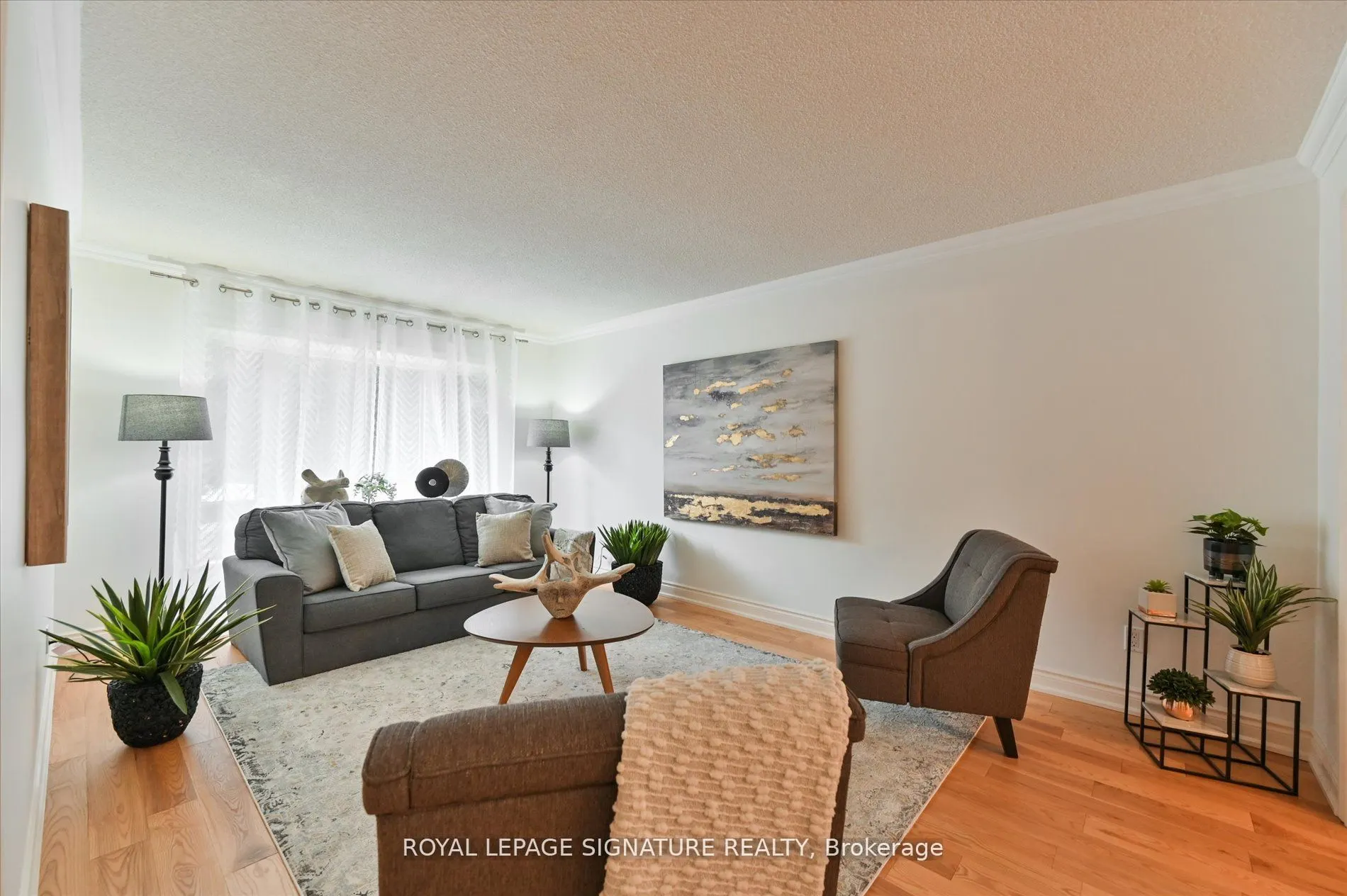 3417 Sanderling Crescent