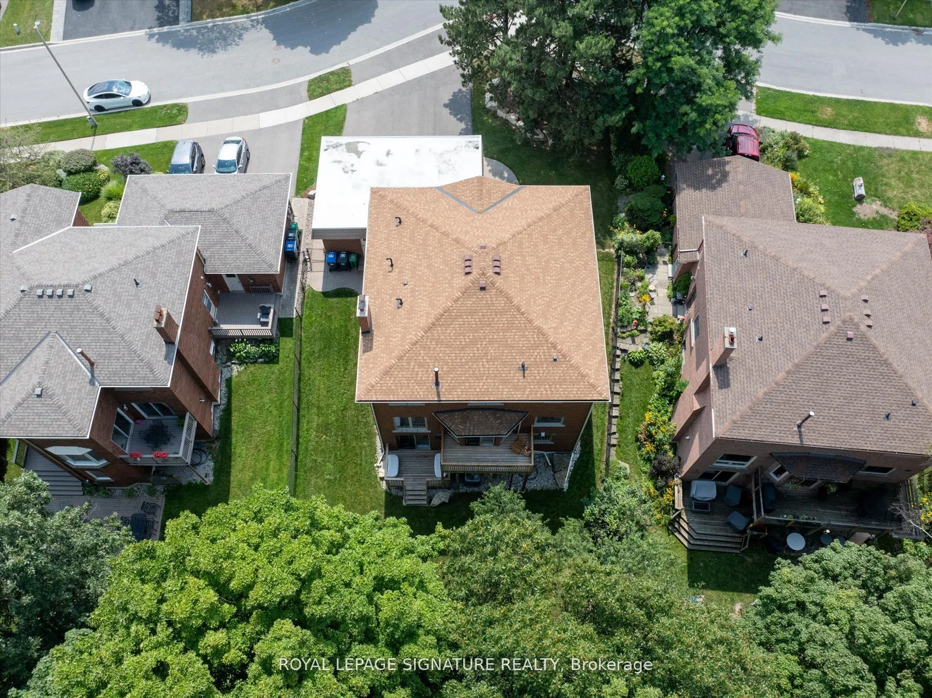 3417 Sanderling Crescent