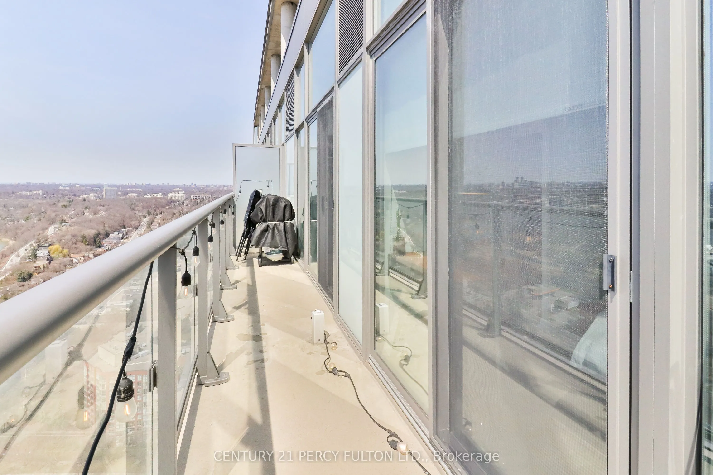 105 The Queensway Avenue #PH3505
