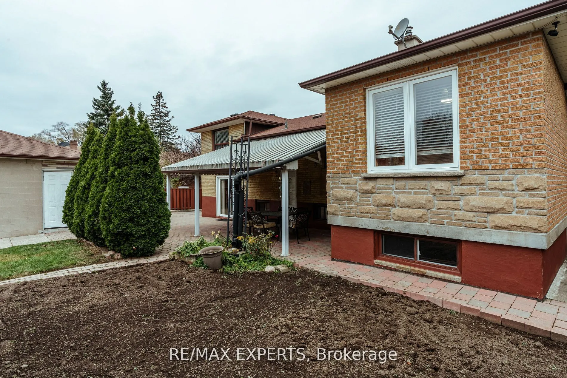 1 Creston Road