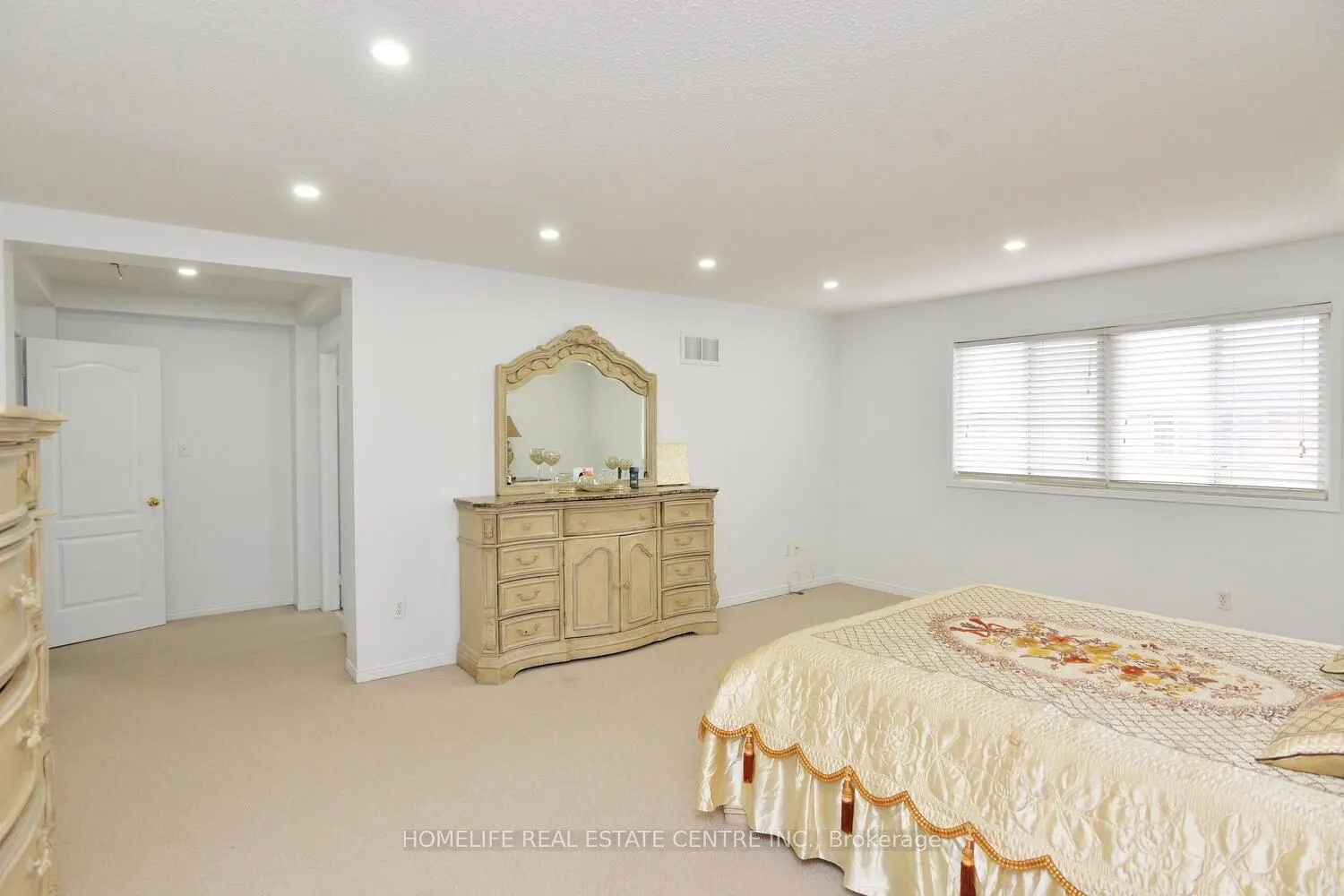 19 Briardale Road