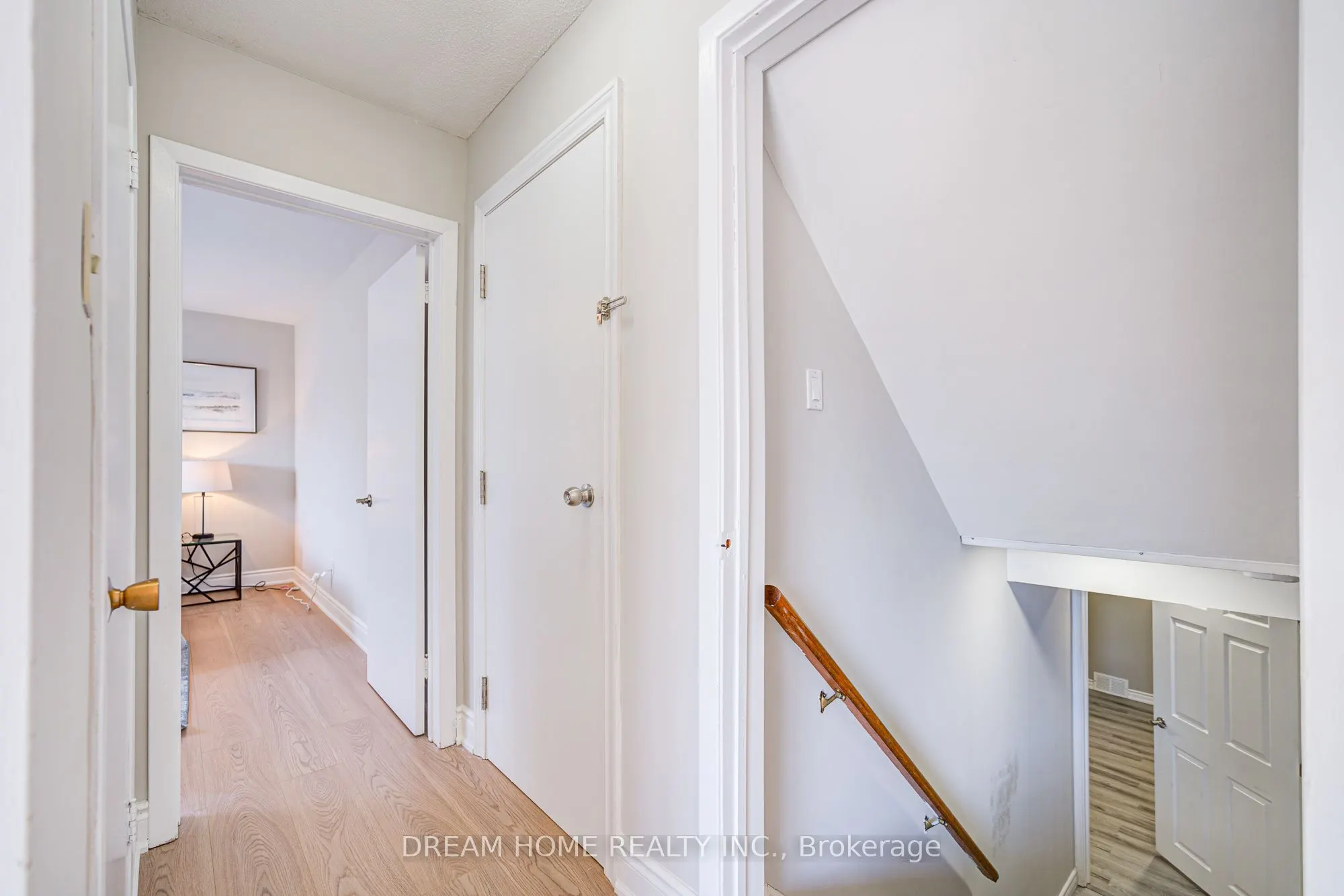 1323 Shamir Crescent