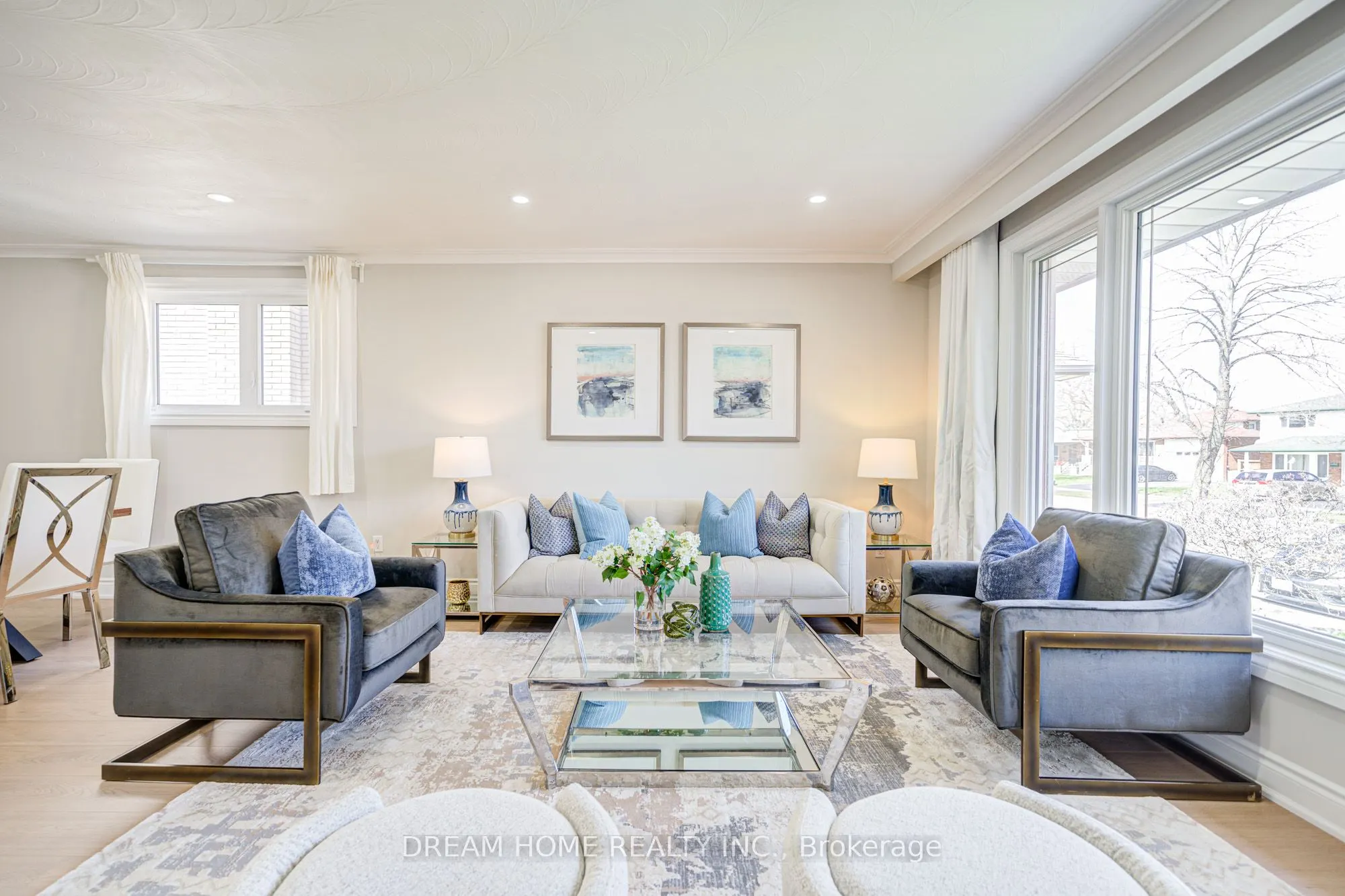 1323 Shamir Crescent
