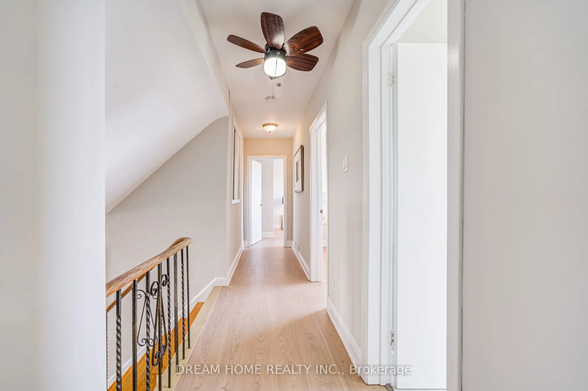 1323 Shamir Crescent
