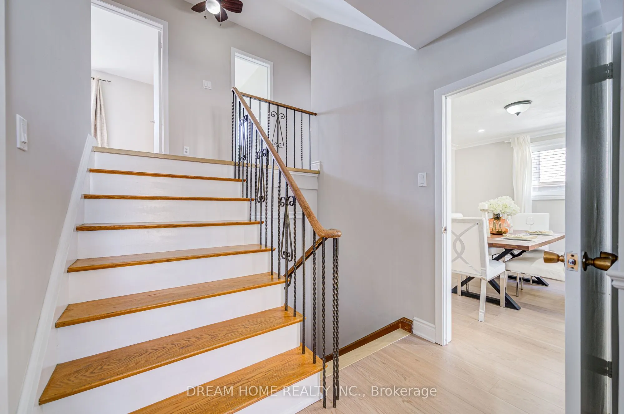 1323 Shamir Crescent