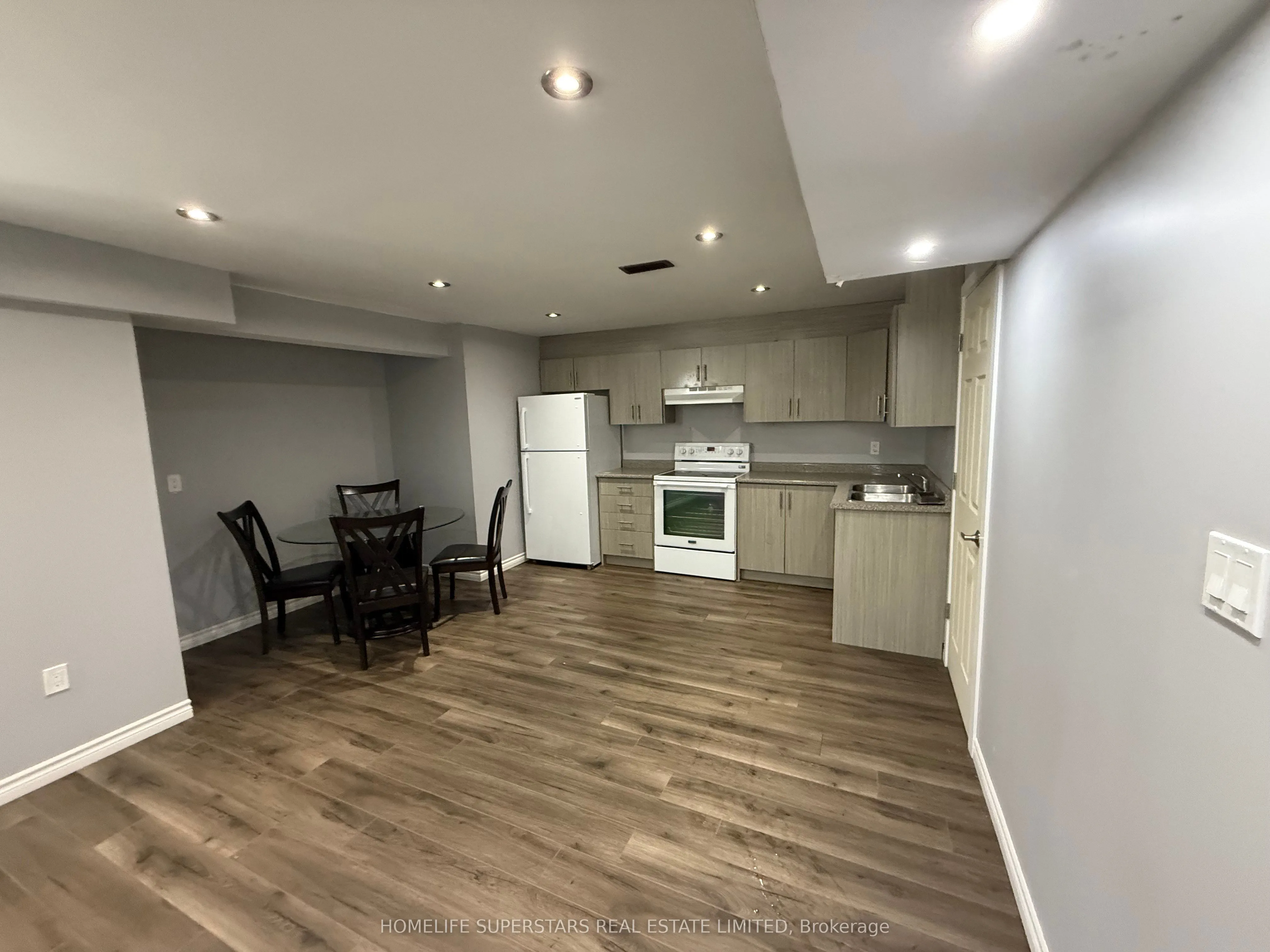 63 Enford Crescent